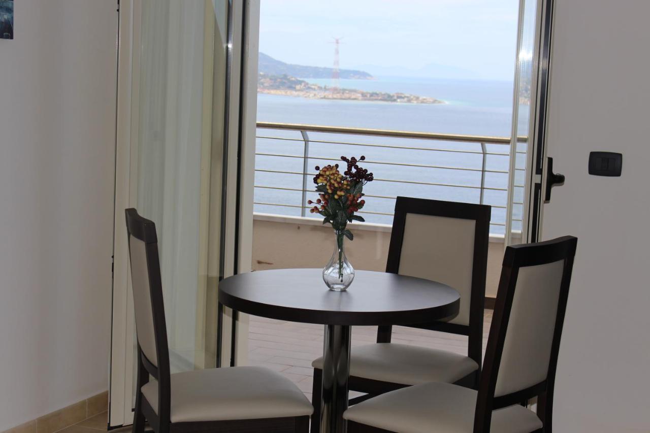 Miramare Scilla Gyh Luxury Hotel Buitenkant foto