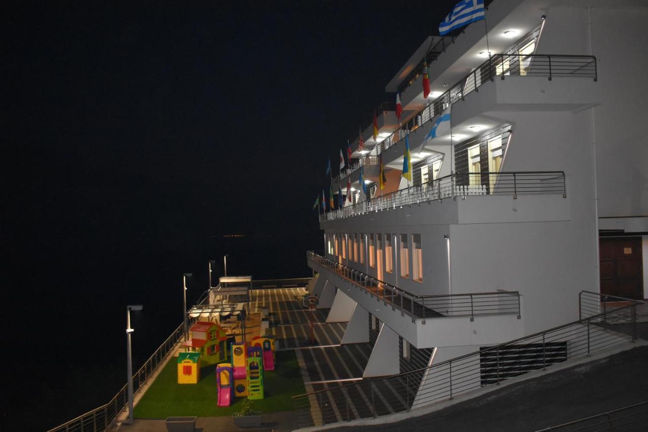 Miramare Scilla Gyh Luxury Hotel Buitenkant foto